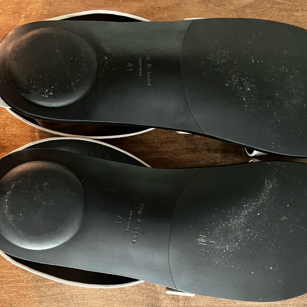 Beautiful Leather Rag & Bone Sandals - Picture 4 of 8